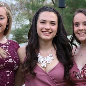 Meet your Posher, Olivia